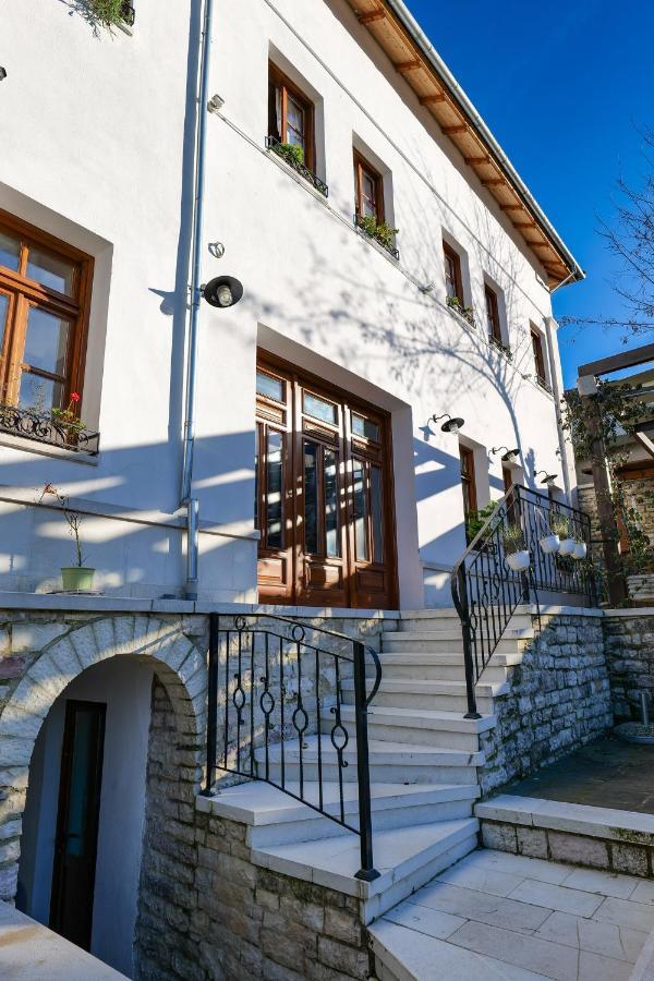 Hotel Bineri Gjirokaster Exterior photo